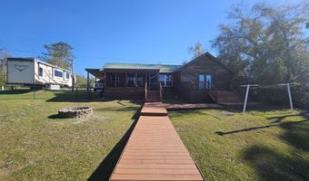 2678 Linda Ln, Alford, FL 32420