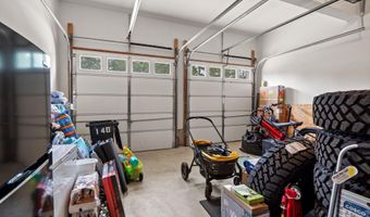 140 Pennant Ave, Beachwood, NJ 08722