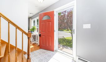 85 Pleasant View Ave, Bristol, CT 06010