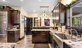 301 N Alameda St, Carlsbad, NM 88220