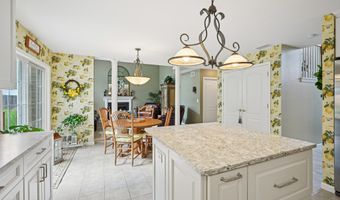 21 Orchid Ln, Barnegat, NJ 08005