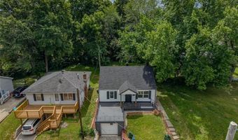 3210 Clifton Ave, Alton, IL 62002