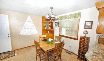22 Greenmoor Dr, Arcanum, OH 45304