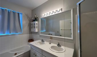 864 Aalapapa Dr, Kailua, HI 96734