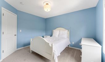 926 Dogwood Meadows Dr SE 45, Ada, MI 49301
