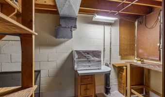 884 Dogwood Ter, Akron, OH 44321