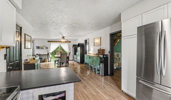 172 26th St, Allegan, MI 49010