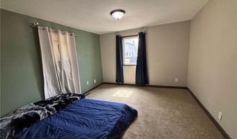 31 E Snelling Ave, Appleton, MN 56208
