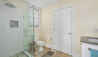 503 Seaside Dr, Jamestown, RI 02835