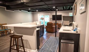 2052 Liberty Hts, Ann Arbor, MI 48103