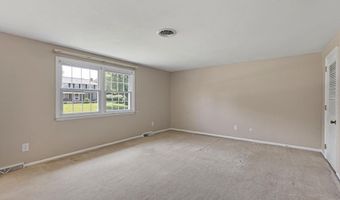 205 CLOVER Dr, Hockessin, DE 19707