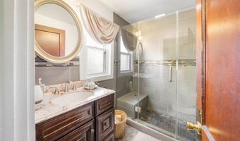 65 Harrison St, Belleville, NJ 07109