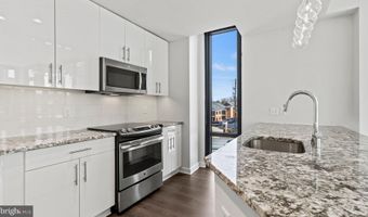8300 WISCONSIN Ave 1B-1-831, Bethesda, MD 20814