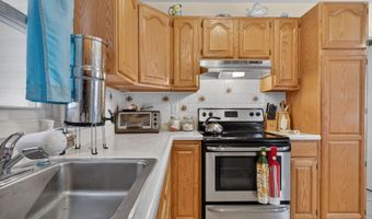 4003 WOODROW Ln, Bowie, MD 20715