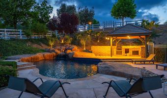 2575 Palomino Dr, Acton, CA 93510