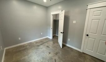 90 Gainer Ferry Rd, Batesville, AR 72501