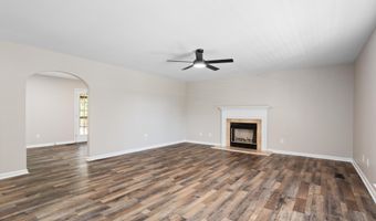 224 SHOAL CREST Dr, Ashville, AL 35953