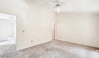 44049 FERNCLIFF Ter, Ashburn, VA 20147