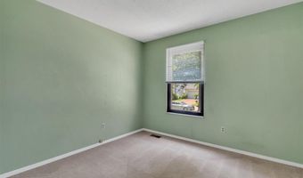 363 Windyoak Dr, Ballwin, MO 63021