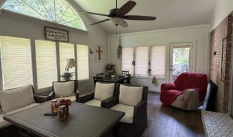 930 Mellowood Dr, Indianapolis, IN 46217