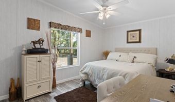 6389 6th Pl, Bell, FL 32619