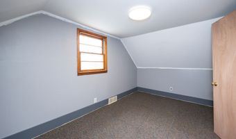 5230 NW 126th Ave, Polk City, IA 50226