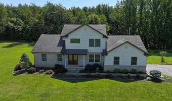 106 Flower Dr, Albion, IL 62806