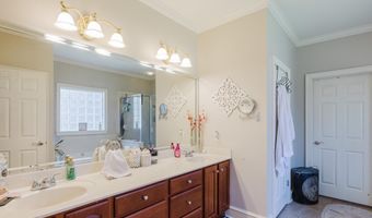 5916 Worth Ave, Benton, AR 72019