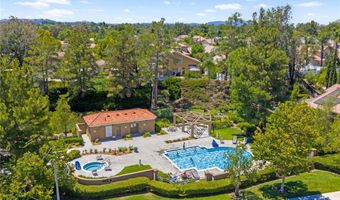 32005 Calle Ballentine, Temecula, CA 92592