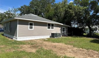 513 ORANGE St, Auburndale, FL 33823