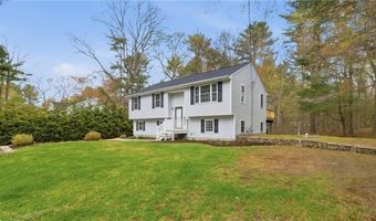 52 Mockingbird Dr, Exeter, RI 02822