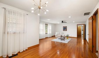 205 Central Ave, Bay, AR 72411