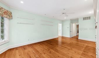 46 Hawthorne Rd, Bluffton, SC 29910