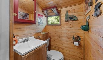 70 Barton Flats Rd, Angelus Oaks, CA 92305