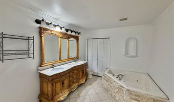 201 Mcglasker St, Atmore, AL 36502