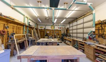 2606 S Lower Boulder Rd, Boulder, UT 84716