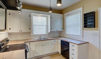 818 Elmwood, Shreveport, LA 71104