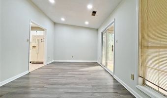 11250 Ridge Hill Dr, Alpharetta, GA 30022