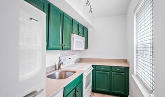 1301 N ODE St 115, Arlington, VA 22209