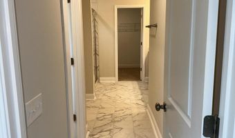 100 Pungo Ln #502, Aberdeen, NC 28315