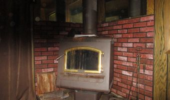 71250 NORTHSHORE Dr, Birkenfeld, OR 97016