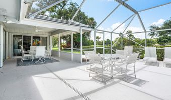 489 S Country Club Dr, Atlantis, FL 33462