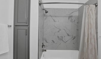 5040 W LAREDO St, Chandler, AZ 85226