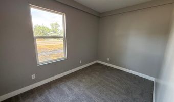 700 N Shilling Ave, Blackfoot, ID 83221