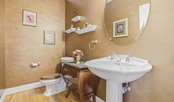 20 Bart Dr, Canton, CT 06019