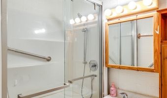 1314 Bank St, Atwater, OH 44201
