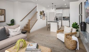 43437 MONROE CREST Ter, Ashburn, VA 20148