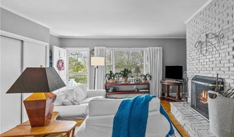 46 Chastellux Ave M8, Newport, RI 02840