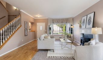 8712 SW WAKKILA Ter, Beaverton, OR 97007