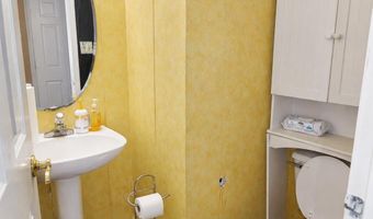 3600 POCONO Pl, Beltsville, MD 20705